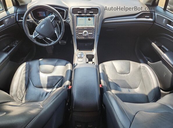 3FA6P0D97JR128306 2018 FORD FUSION Угольный Вид панели приборов