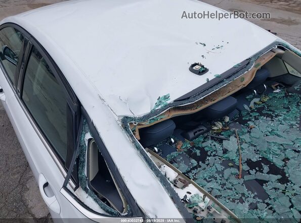 3FA6P0HD3JR284521 2018 FORD FUSION Белый Вид спереди