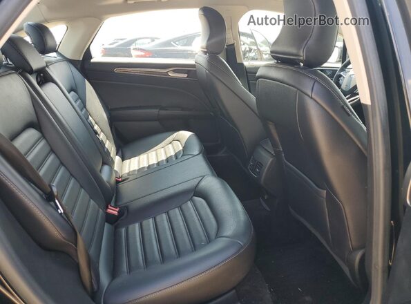 3FA6P0HD4JR160452 2018 FORD FUSION Black უკანა სავარძლების ხედი