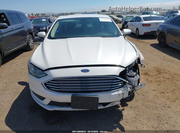 3FA6P0HD7JR285378 2018 FORD FUSION White Vista del cuadro de instrumentos
