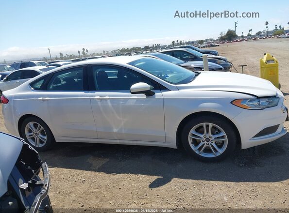 3FA6P0HD7JR285378 2018 FORD FUSION White Vista interior trasera