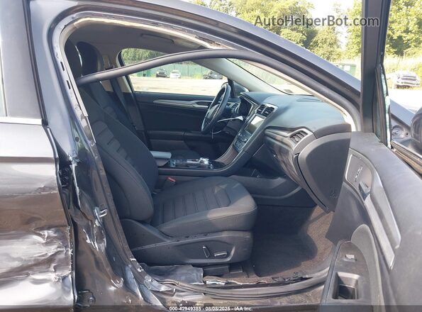 3FA6P0LU0KR125609 2019 FORD FUSION HYBRID Серый Вид салона спереди