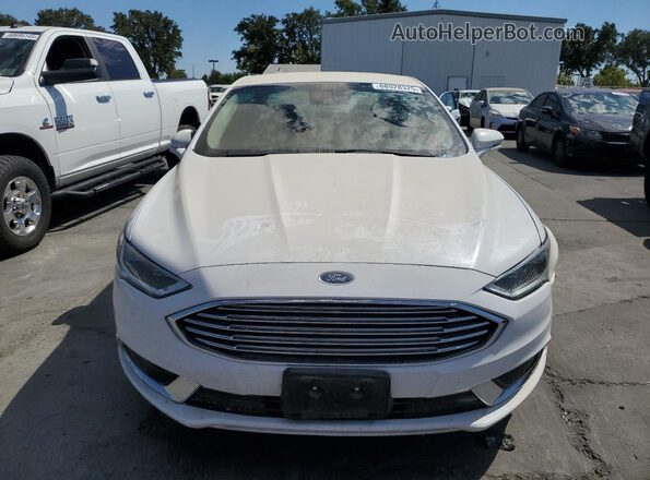 3FA6P0LU9JR171387 2018 FORD FUSION White Vista frontal