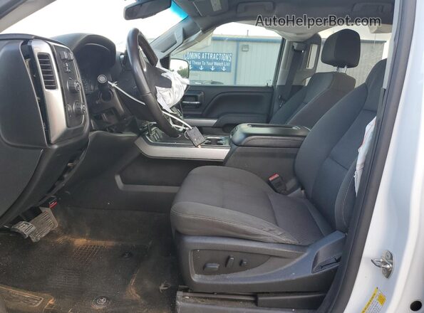 3GCUKREC9JG338917 2018 CHEVROLET SILVERADO Белый Вид салона спереди
