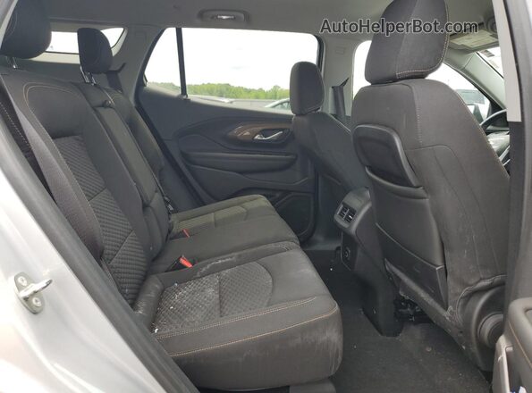 3GKALMEV4JL186058 2018 GMC TERRAIN Silver Vista interior trasera