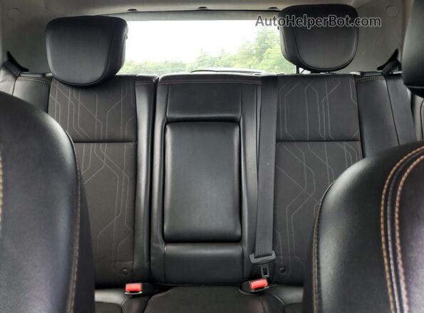 3GNCJLSB5JL349399 2018 CHEVROLET TRAX Blue უკანა სავარძლების ხედი