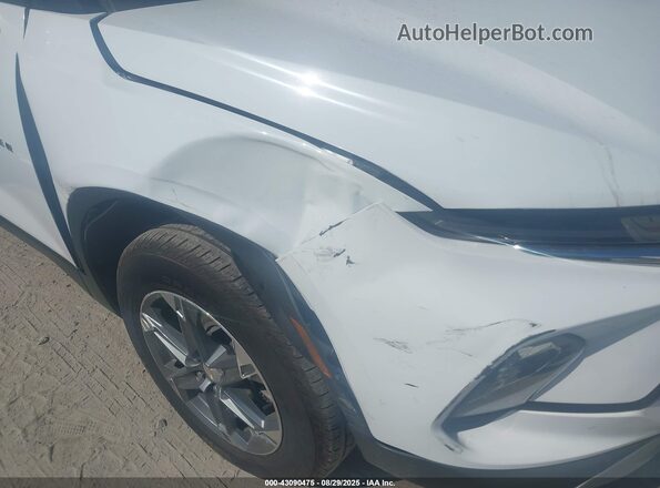 3GNKBCR45SS201681 2025 CHEVROLET BLAZER Белый Вид спереди