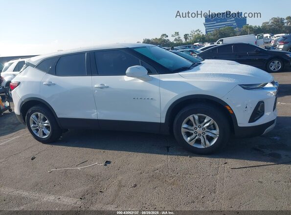 3GNKBCRS0MS504370 2021 CHEVROLET BLAZER White Սալոնի հետևի տեսք