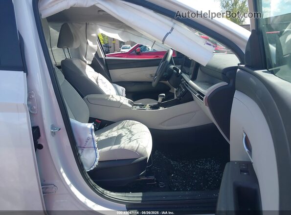 3KMJBCDE8SE015908 2025 HYUNDAI TUCSON White Սալոնի դիմացի տեսք