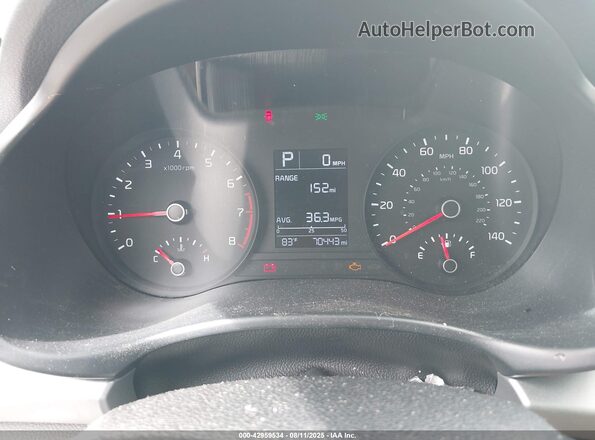 3KPA24AD4ME366144 2021 KIA RIO White Vista de los asientos traseros
