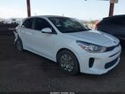 2020 Kia Rio 5-door S White vin: 3KPA25AD4LE307339