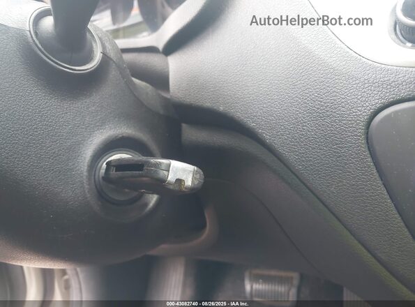3KPC24A39KE065947 2019 HYUNDAI ACCENT Бежевый Вид панели приборов