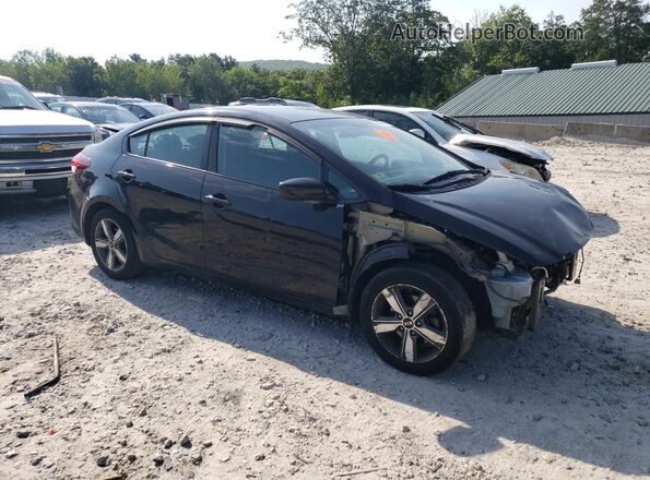 3KPFL4A76JE188780 2018 KIA FORTE Black Передня права чверть