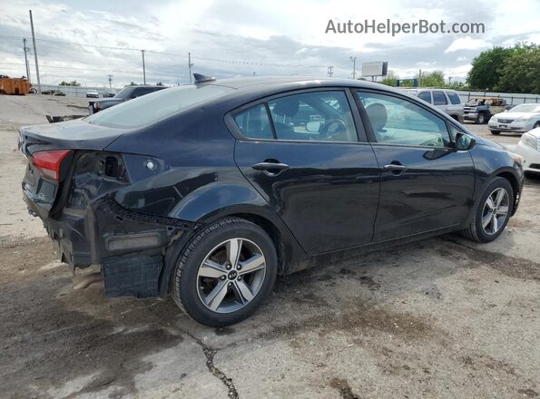 3KPFL4A79JE214367 2018 KIA FORTE Черный Задняя правая четверть