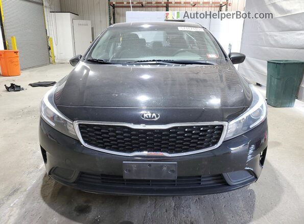 3KPFL4A7XJE276277 2018 KIA FORTE Black Вид спереду