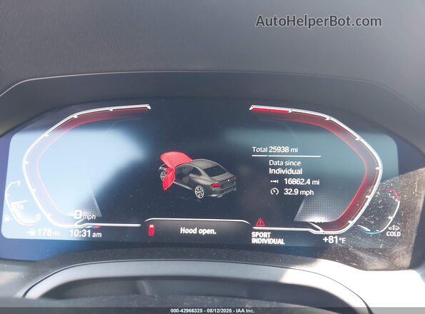3MW53CM01N8C66646 2022 BMW M2 White Widok tylnych siedzeń