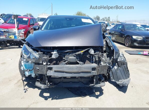 3MZBN1L31JM256357 2018 MAZDA 3 Gray Vista del cuadro de instrumentos