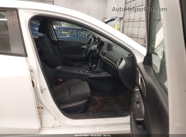 3MZBN1U71JM171925 2018 MAZDA 3 White Սալոնի դիմացի տեսք