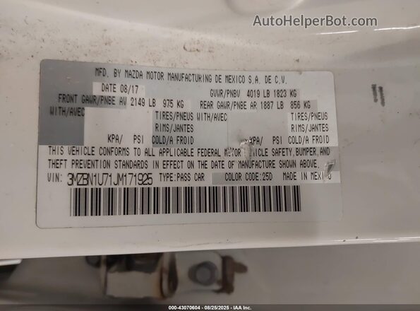 3MZBN1U71JM171925 2018 MAZDA 3 White Շարժիչի բաժամունքի տեսք