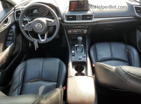 3MZBN1V36JM201108 2018 MAZDA 3 Silver წინა პანელის ხედი