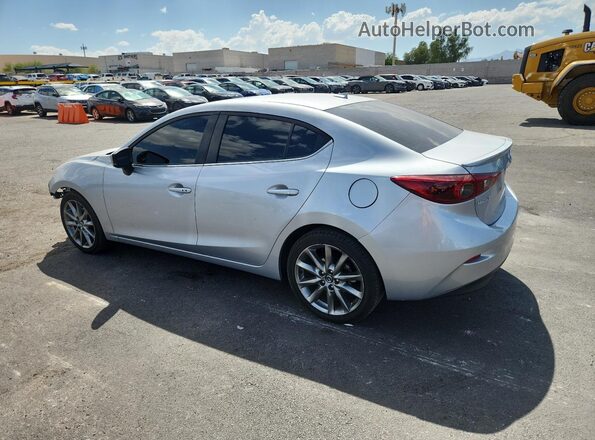 3MZBN1W33JM159902 2018 MAZDA 3 Серебряный Задняя левая четверть