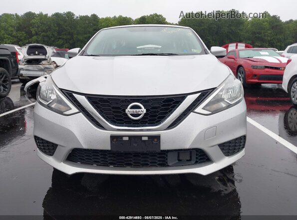 3N1AB7AP4JY244151 2018 NISSAN SENTRA Silver Widok wnętrza z tyłu