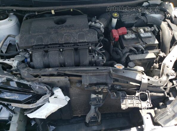 3N1AB7AP6JY235872 2018 NISSAN SENTRA Белый Вид задней части салона