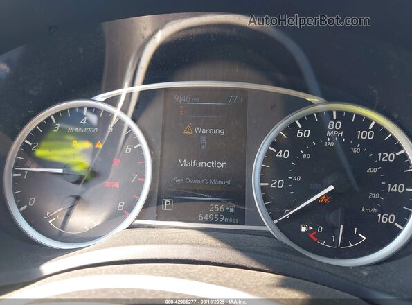 3N1AB7AP9JL663626 2018 NISSAN SENTRA Серебряный Вид задних сидений