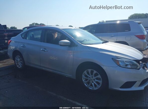 3N1AB7AP9JL663626 2018 NISSAN SENTRA Серебряный Панорамный вид салона 360°