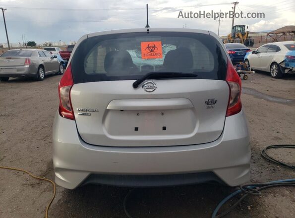 3N1CE2CP8JL365097 2018 NISSAN VERSA Silver Widok z tyłu