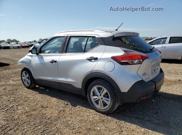 3N1CP5CU8JL538585 2018 NISSAN KICKS Серебряный Задняя левая четверть