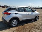 2018 Nissan Kicks S Серебряный vin: 3N1CP5CU8JL538585