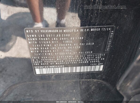 3VV0B7AX7MM044483 2021 VOLKSWAGEN TIGUAN Black Engine compartment view