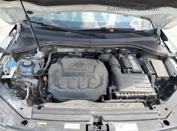 3VV1B7AX6JM014312 2018 VOLKSWAGEN TIGUAN White Շարժիչի բաժամունքի տեսք