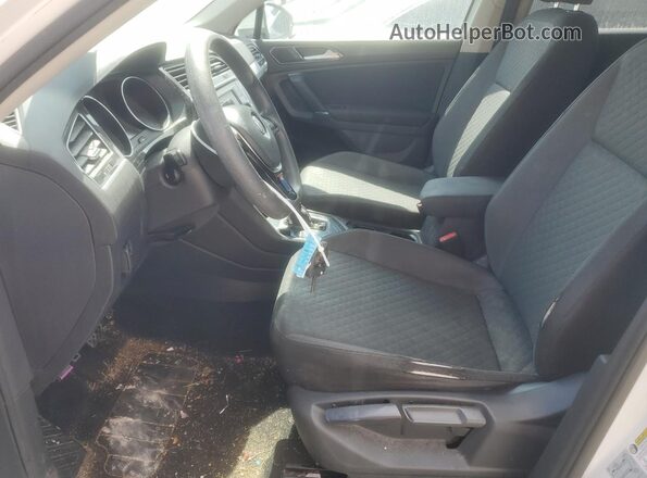 3VV1B7AX6JM014312 2018 VOLKSWAGEN TIGUAN White Սալոնի դիմացի տեսք