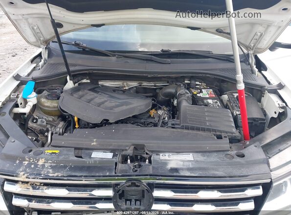 3VV1B7AX8JM077833 2018 VOLKSWAGEN TIGUAN White Հետևի տեսք