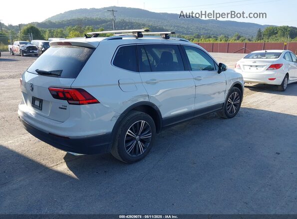 3VV2B7AX1JM002234 2018 VOLKSWAGEN TIGUAN Белый Задняя правая четверть