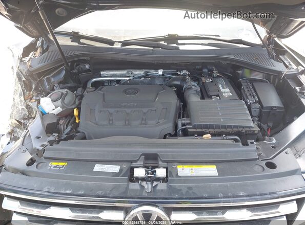 3VV3B7AX7MM030418 2021 VOLKSWAGEN TIGUAN Black უკანა ხედი