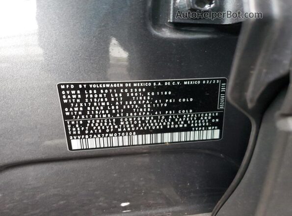 3VVFB7AX7PM070208 2023 VOLKSWAGEN TIGUAN Серый Вид подкапотного пространства