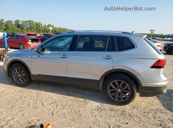 3VVNB7AX6PM014952 2023 VOLKSWAGEN TIGUAN Серебряный Задняя левая четверть