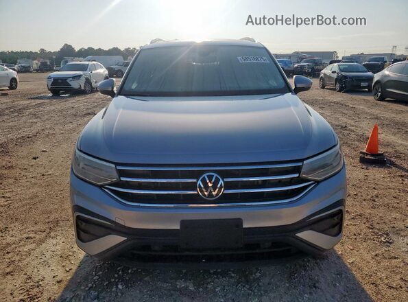 3VVNB7AX6PM014952 2023 VOLKSWAGEN TIGUAN Серебряный Вид спереди