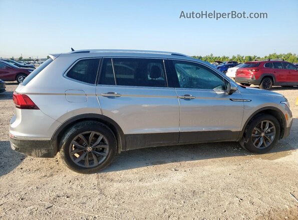 3VVNB7AX6PM014952 2023 VOLKSWAGEN TIGUAN Серебряный Задняя правая четверть