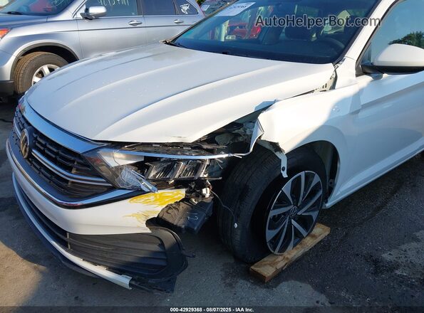 3VW5M7BU9PM015586 2023 VOLKSWAGEN JETTA White Widok z przodu