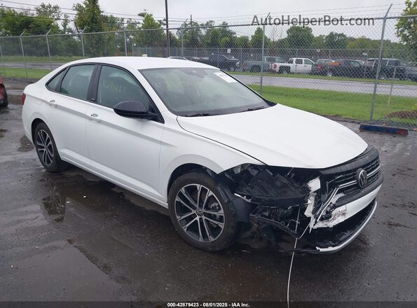 3VWAM7BU4RM046861 2024 VOLKSWAGEN JETTA Белый Передняя правая четверть