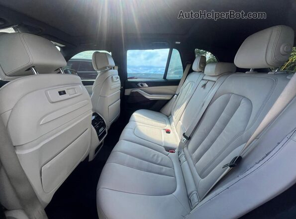 5UXJU4C03LLE46062 2020 BMW X5 Черный Вид щитка приборов