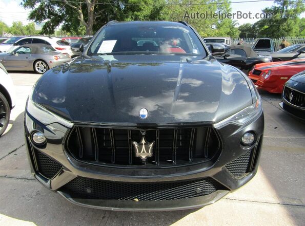 ZN661ZUT5NX3906XX 2022 MASERATI LEVANTE Black Tył lewy