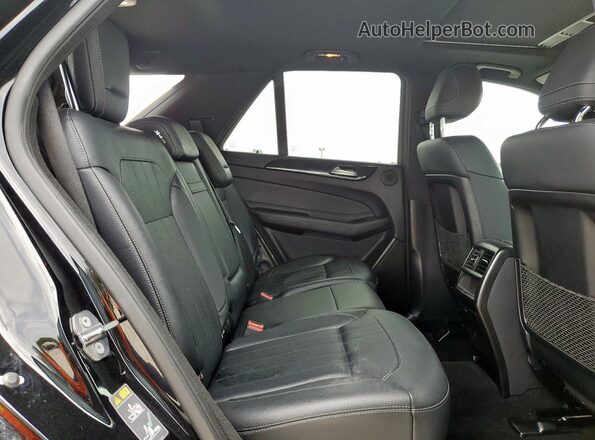 4JGDA5JB0JB064018 2018 MERCEDES-BENZ GLE Black Widok wnętrza z tyłu