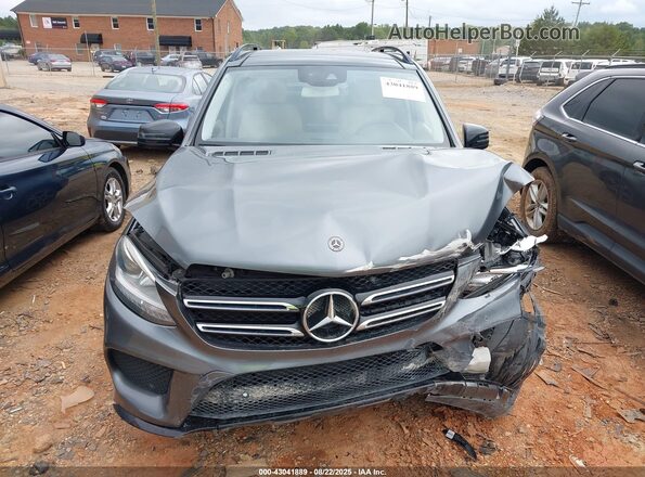 4JGDA5JB0JB131863 2018 MERCEDES-BENZ GLE Blue Սարքավորումների վահանակի տեսք