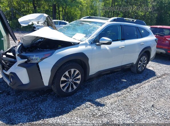 4S4BTAPC6P3124669 2023 SUBARU OUTBACK Белый Передняя левая четверть