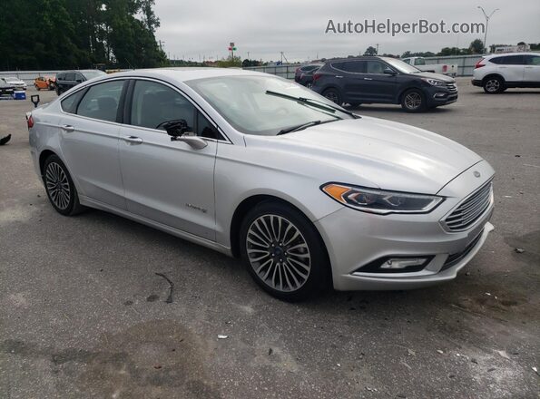 3FA6P0RU4JR128504 2018 FORD FUSION Silver Widok z przodu